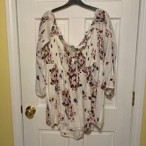 Torrid 3X off shoulder elastic chest tieup blouse